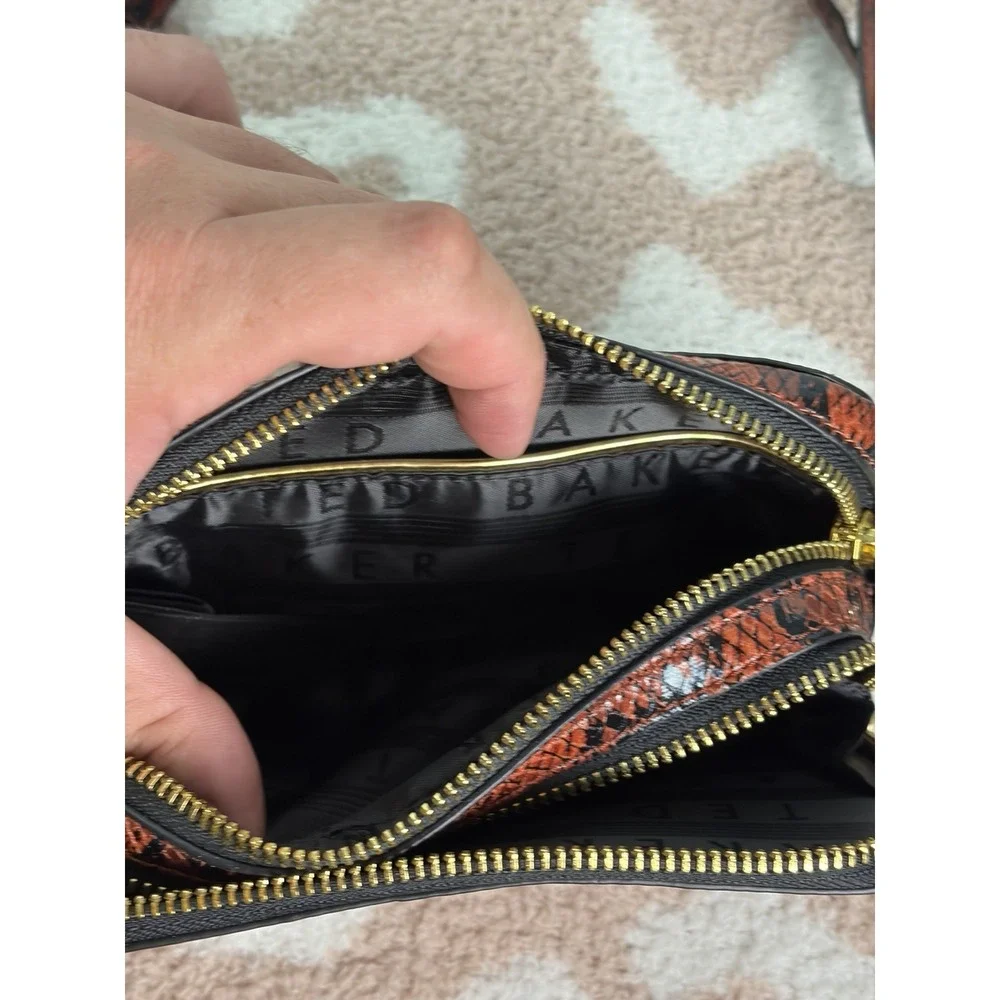 Ted Baker preowned good